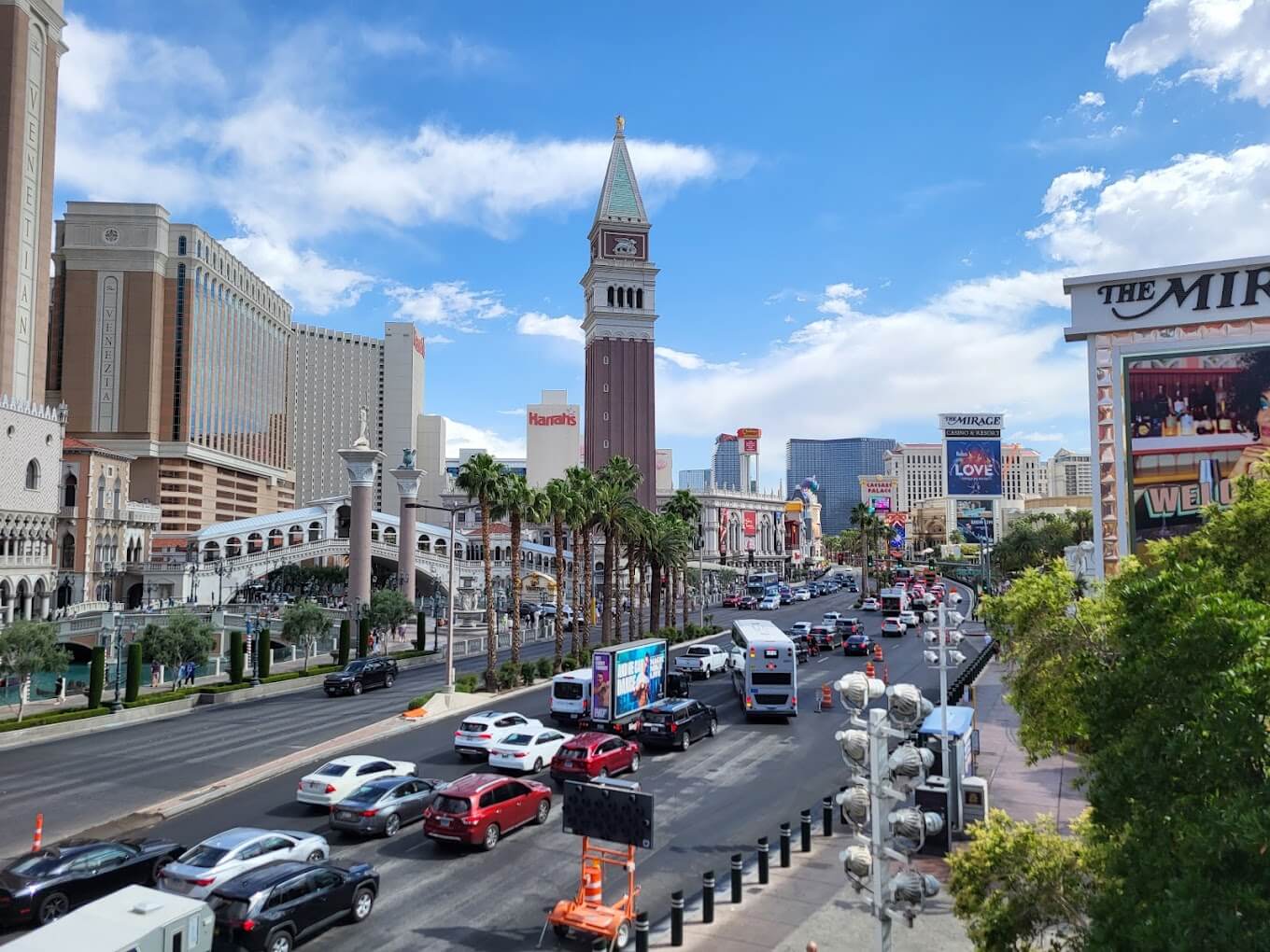 The Venetian Casino in Las Vegas offering free parking
